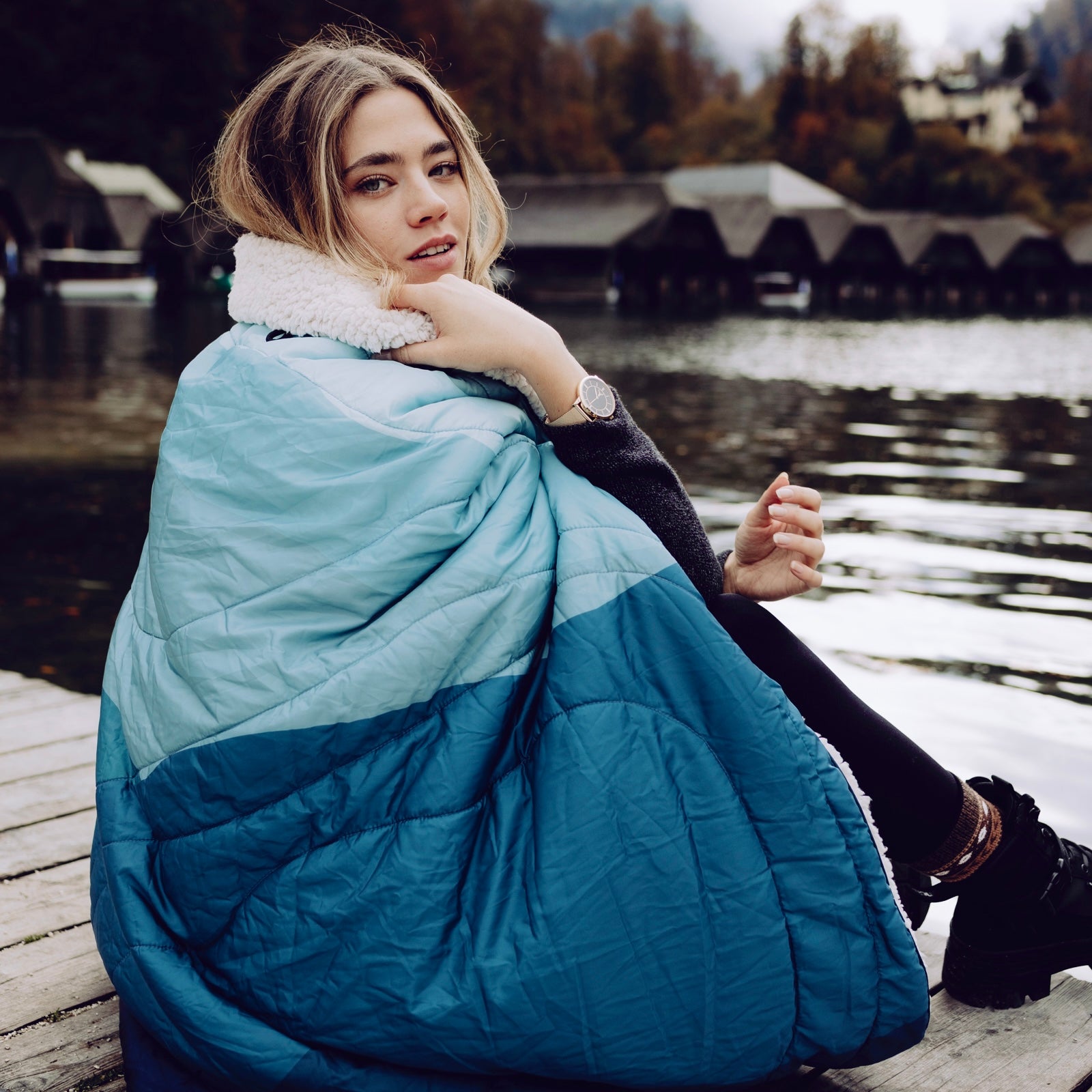 The Adventures - Outdoordecke Sherpa Fleece - Misty Mountains Blue