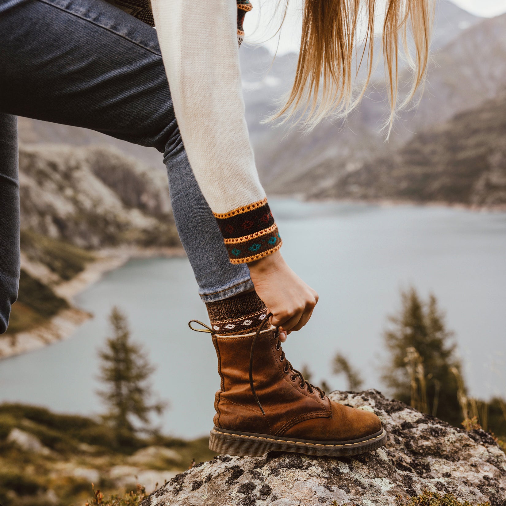 Alpaca socks - brown