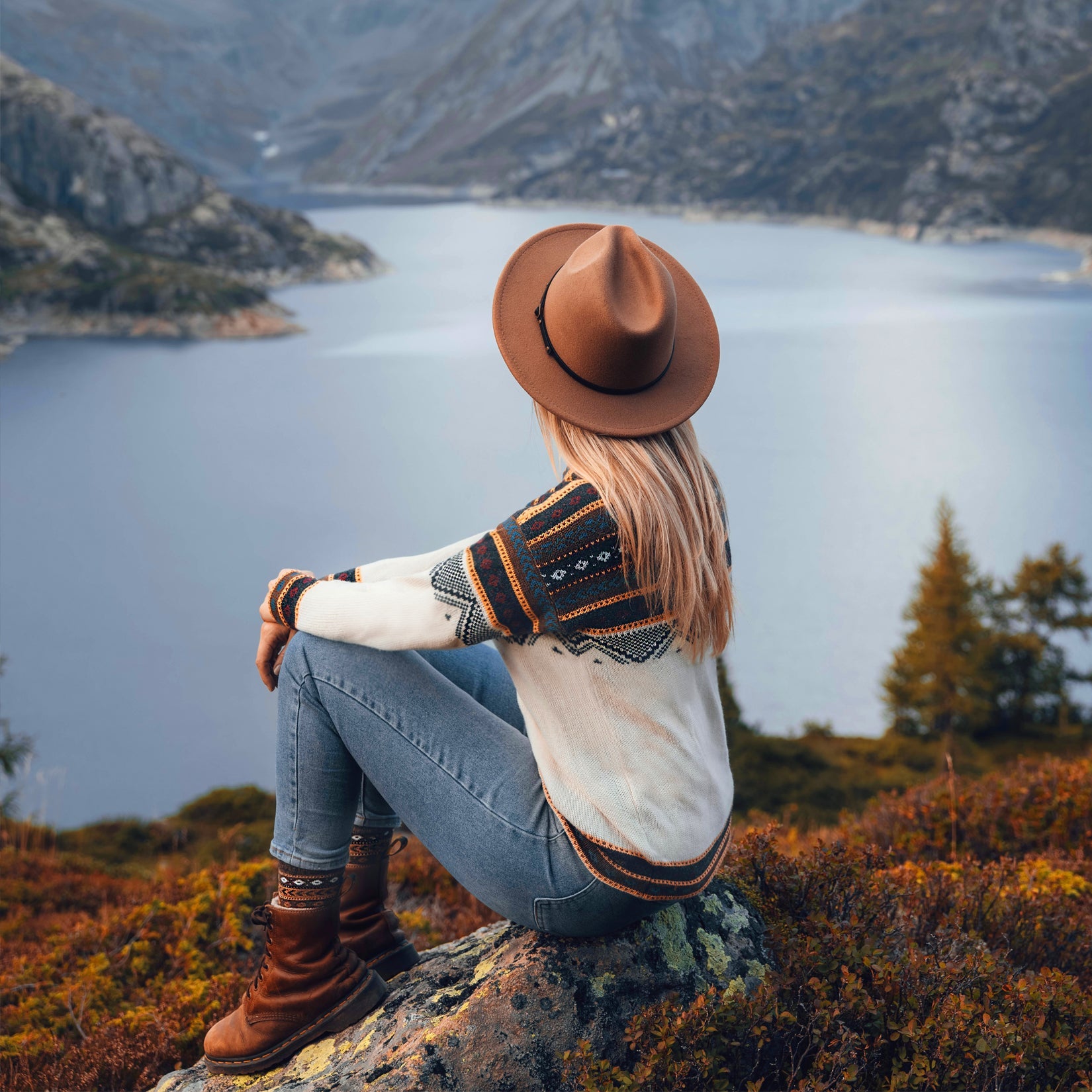 The Woodland - Alpaka Creme - Damen + Mystery-Geschenk